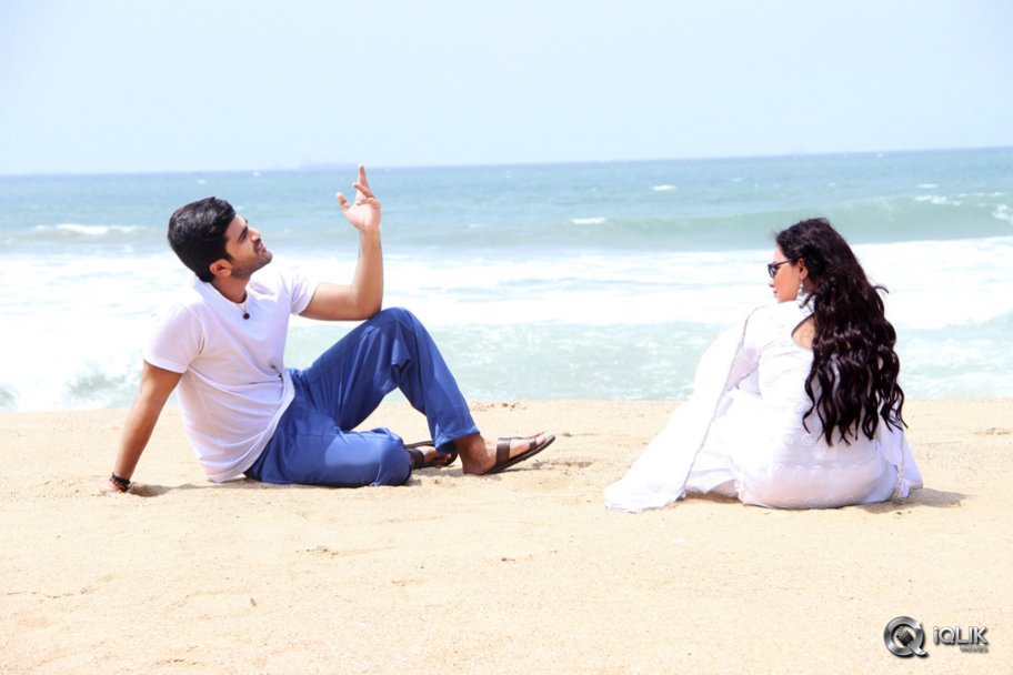 Malli Malli Idi Rani Roju